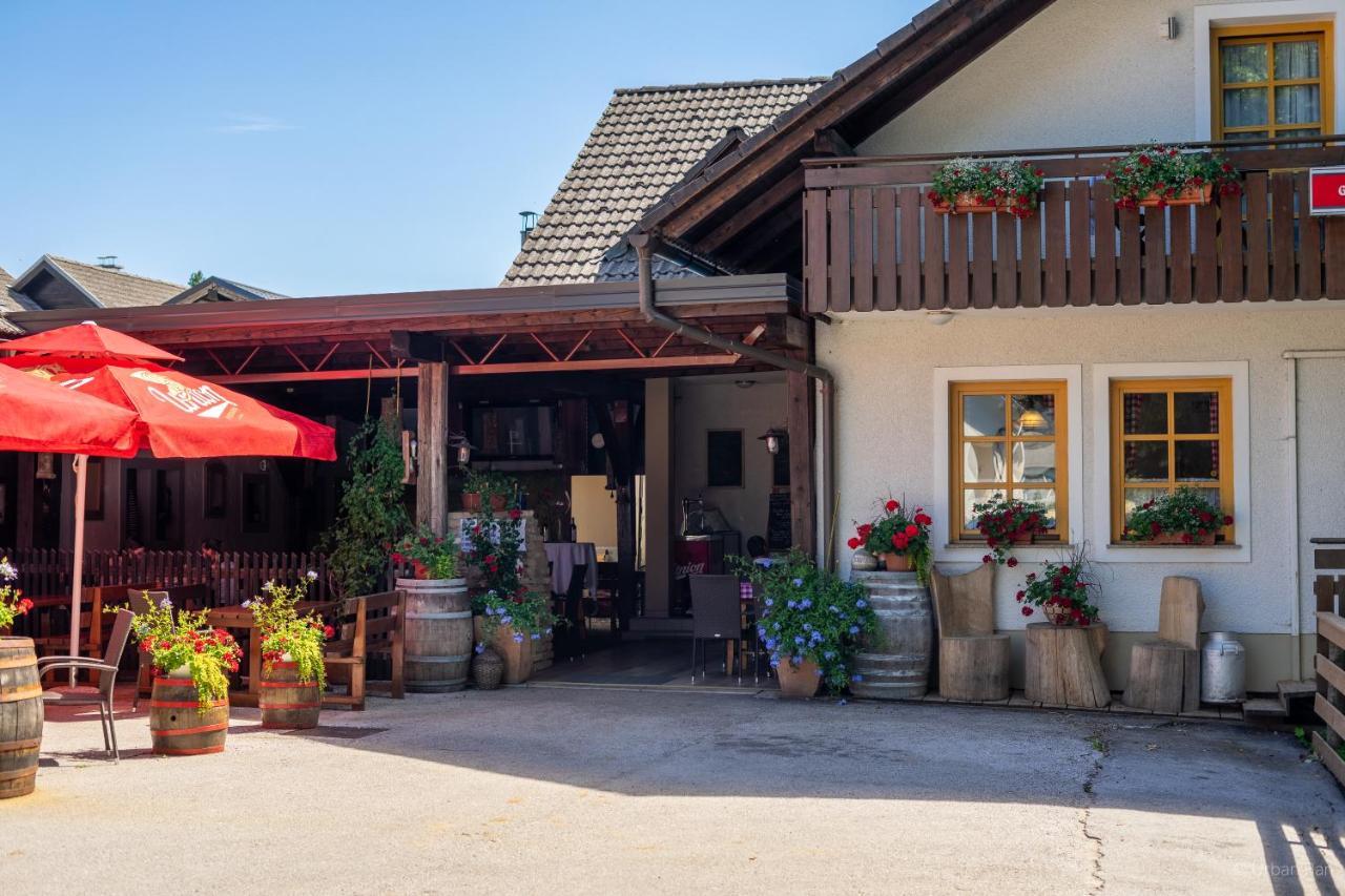 Gostilna Logar Otel Hotemaze Dış mekan fotoğraf