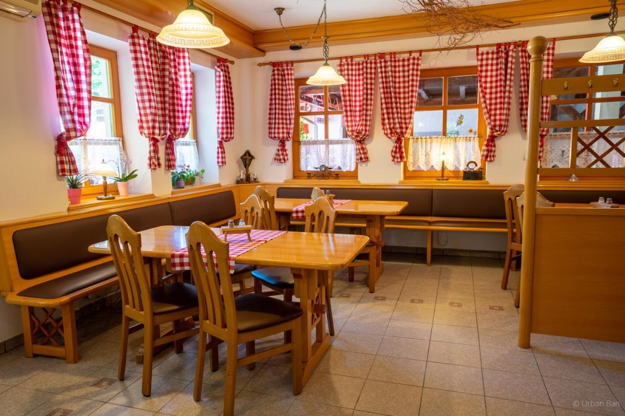 Gostilna Logar Otel Hotemaze Dış mekan fotoğraf