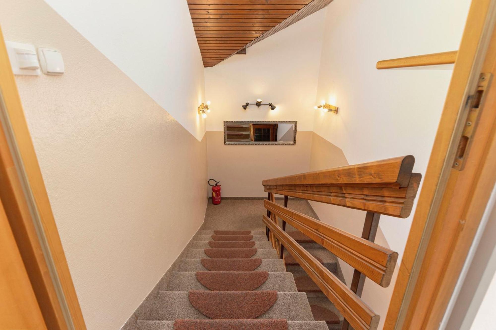 Gostilna Logar Otel Hotemaze Dış mekan fotoğraf