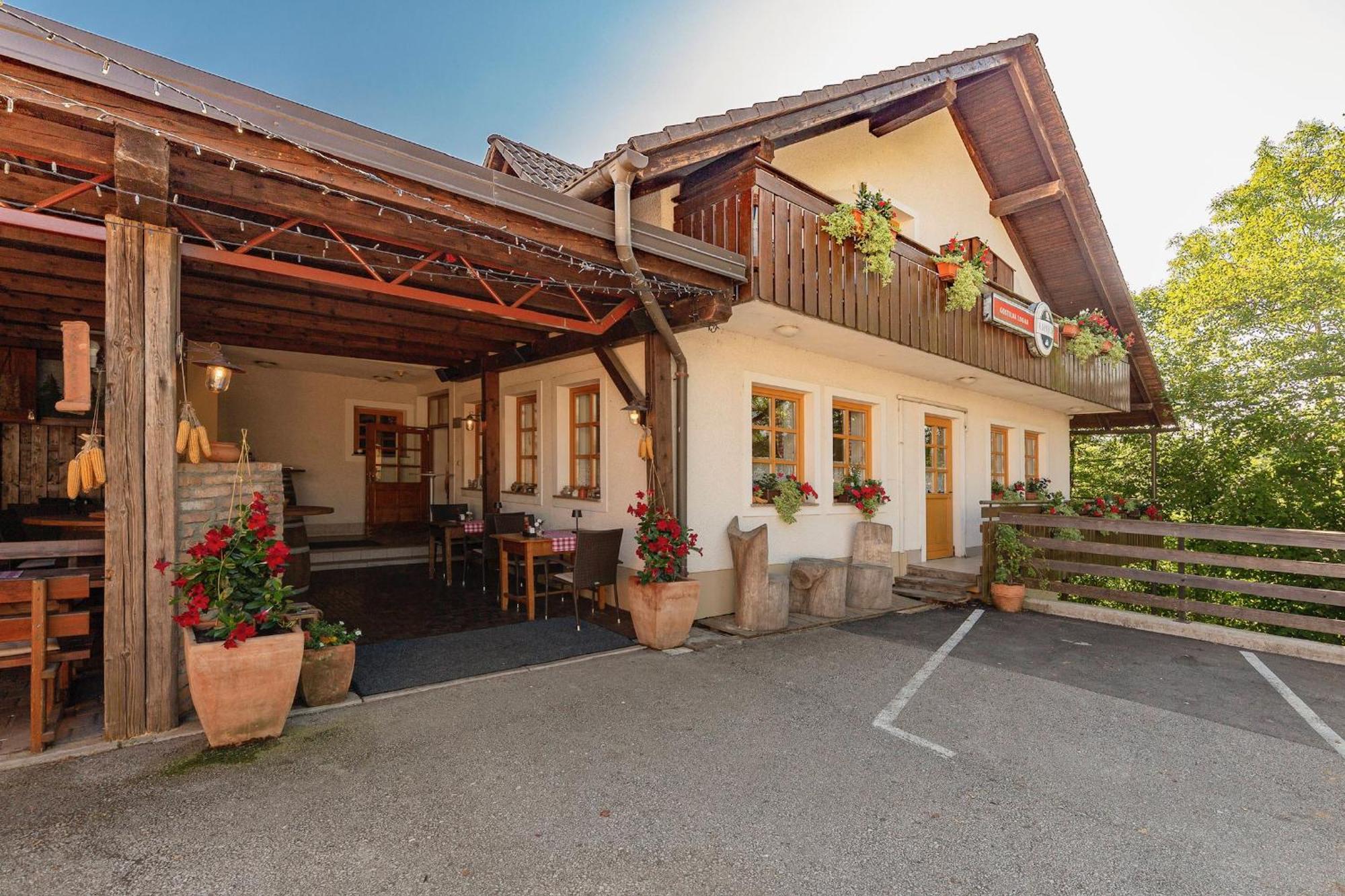 Gostilna Logar Otel Hotemaze Dış mekan fotoğraf